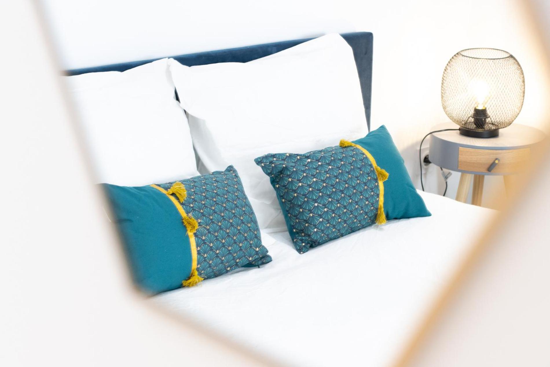 Апартаменти Charmant Studio Climatise 'Alma 1' - Beziers Centre - Wifi Fibre - Netflix Екстер'єр фото